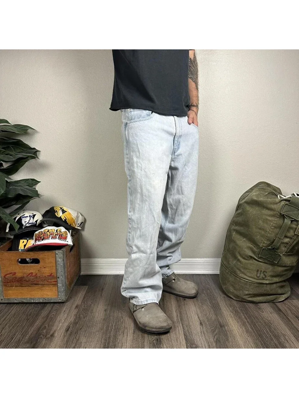 Vintage Levi’s silver tab loose fit light washed baggy denim jeans Mens 36x30
